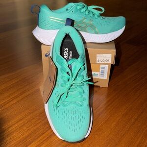 ASICS Gel Excite 10, women’s size 6US , Turquoise and White, New with tags